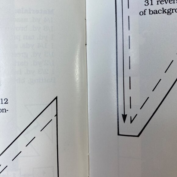 The Patchwork Place Christmas Memories: A Folk Art Celebration Quilting Book - Picture 3 of 4